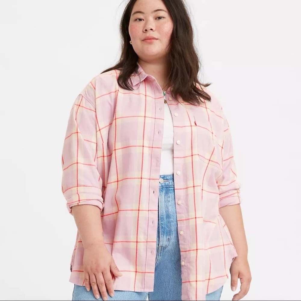 Womens Levi’s Flannel